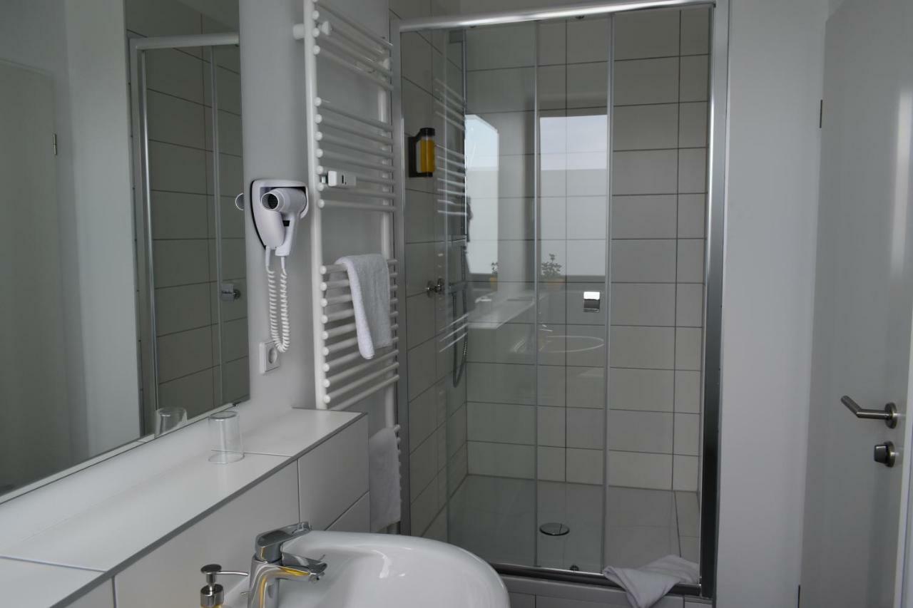 Motel Schoenefeld Großziethen Exteriör bild