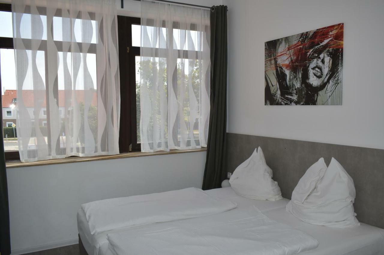 Motel Schoenefeld Großziethen Exteriör bild